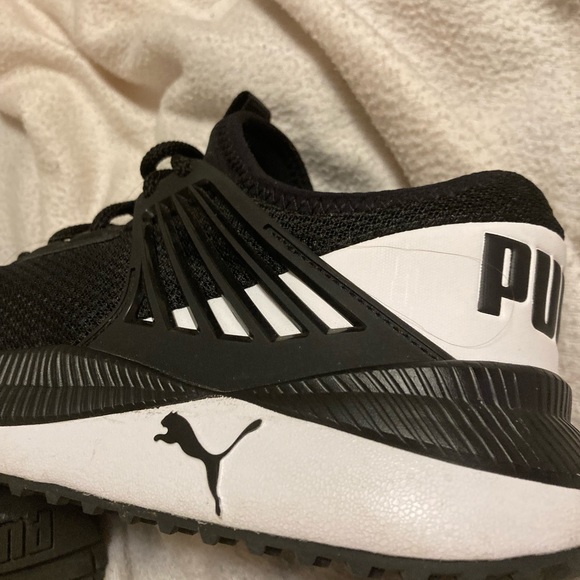 9.5 Men’s PUMA soft foam optimal comfort Brand New never worn - Picture 2 of 7